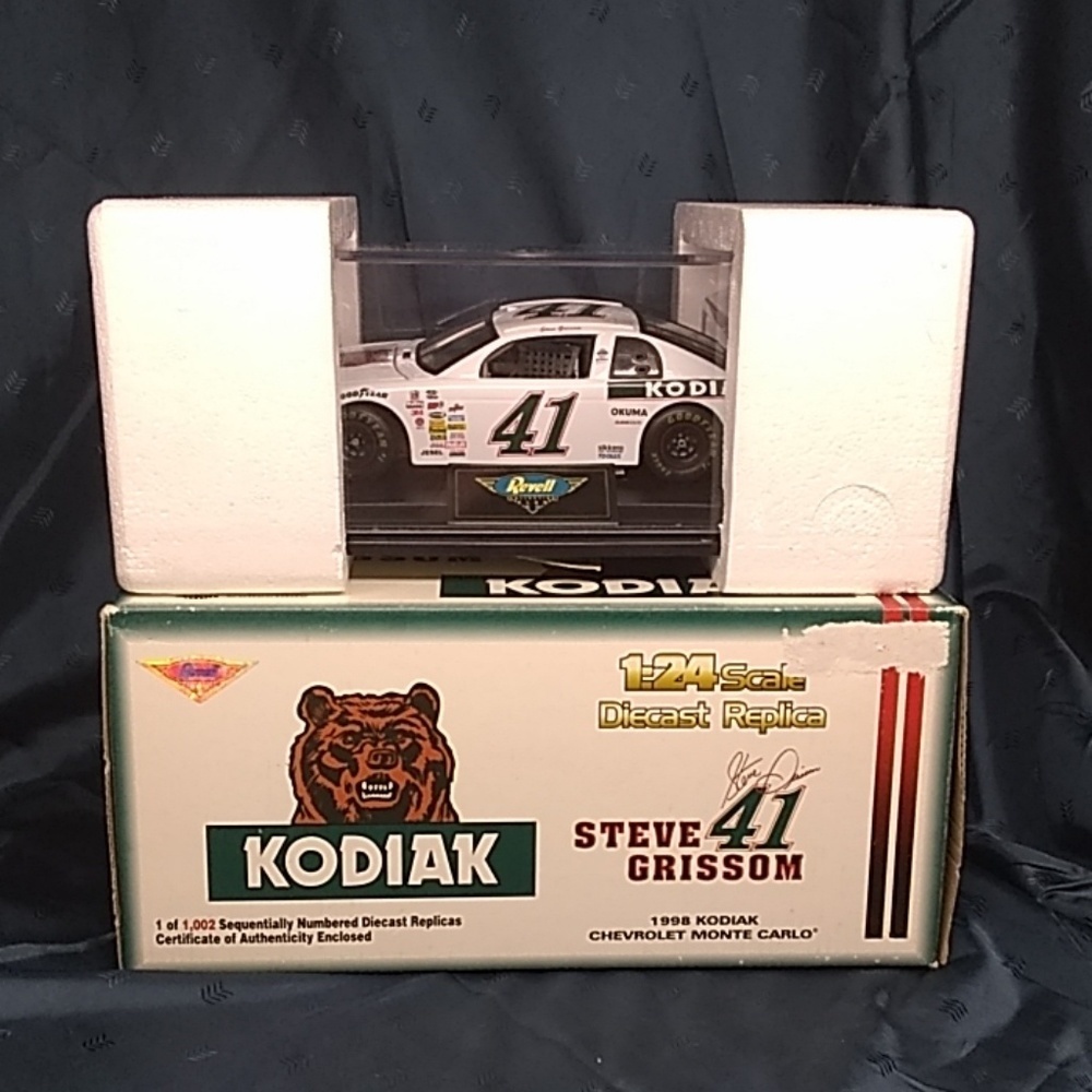 Revell 1:24 Kodiak 1998 Chevrolet Monte Carlo